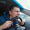 8 непонятных решений в автомобилях, которые всех бесят